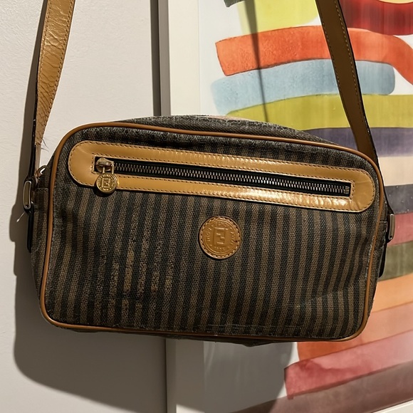 Vintage FENDI Pequin Stripe Canvas Crossbody Shoulder Bag! AUTHENTIC LUXURY - Picture 3 of 17
